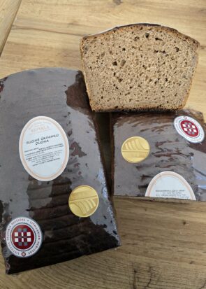 Chleb pelnoziarnisty "Rolnika"